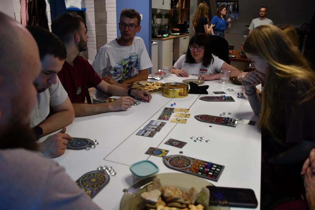 Zdjęcie główne do wpisu: Tygodniówka 21.06